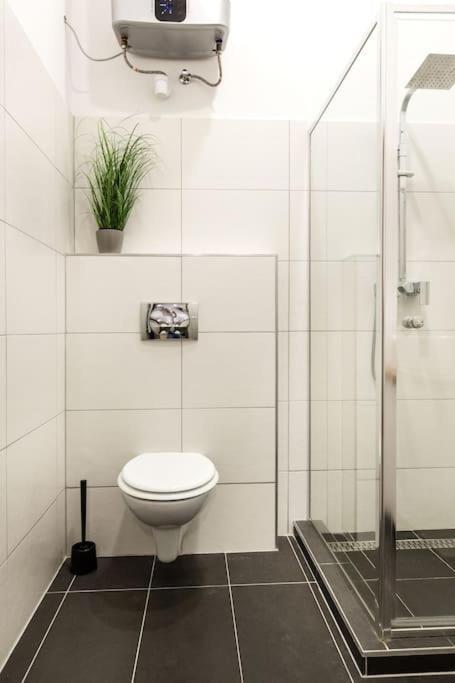 Designer Dream Home In The Ruin Bar District W A/C บูดาเปสต์ ภายนอก รูปภาพ