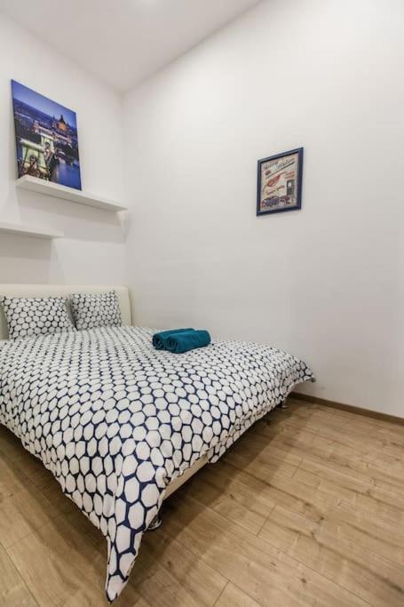 Designer Dream Home In The Ruin Bar District W A/C บูดาเปสต์ ภายนอก รูปภาพ